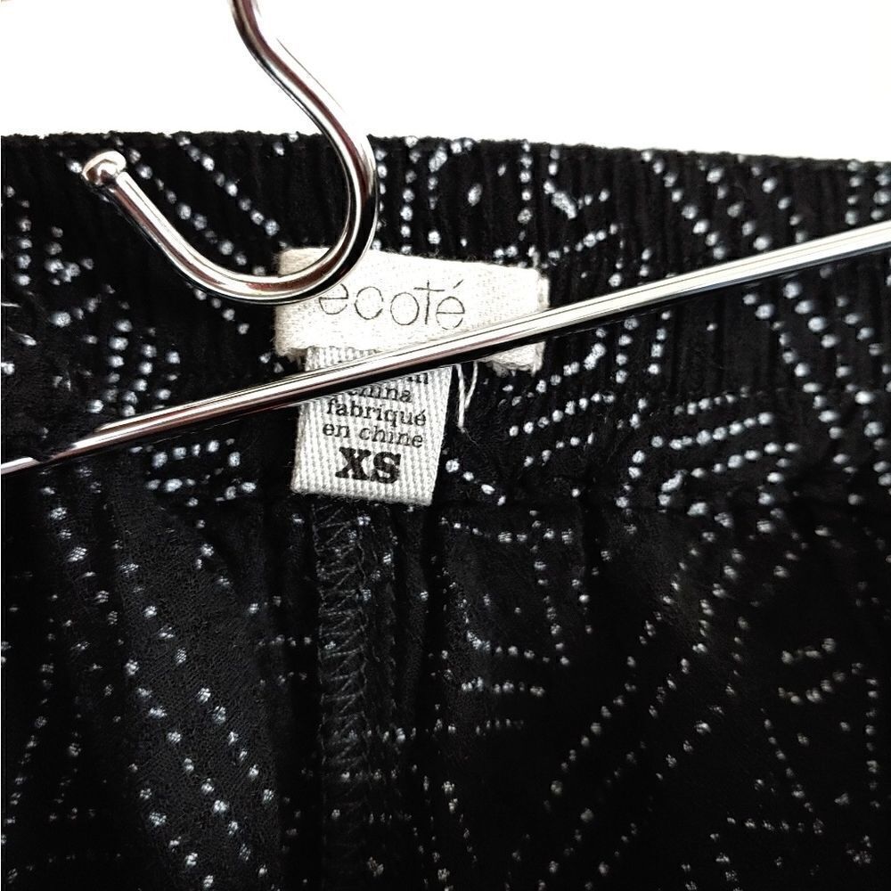 Urban Outfitters Ecote Black Shorts XS Boho Print - Picture 3 of 4